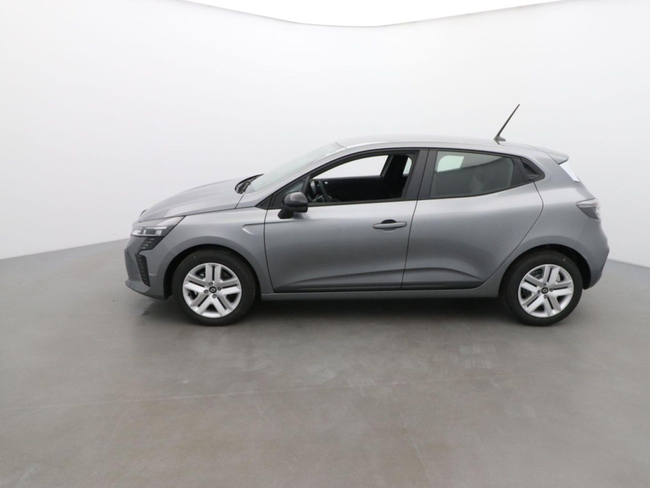 Mandataire RENAULT Clio 1.5 DCI 100CH EVOLUTION - 25