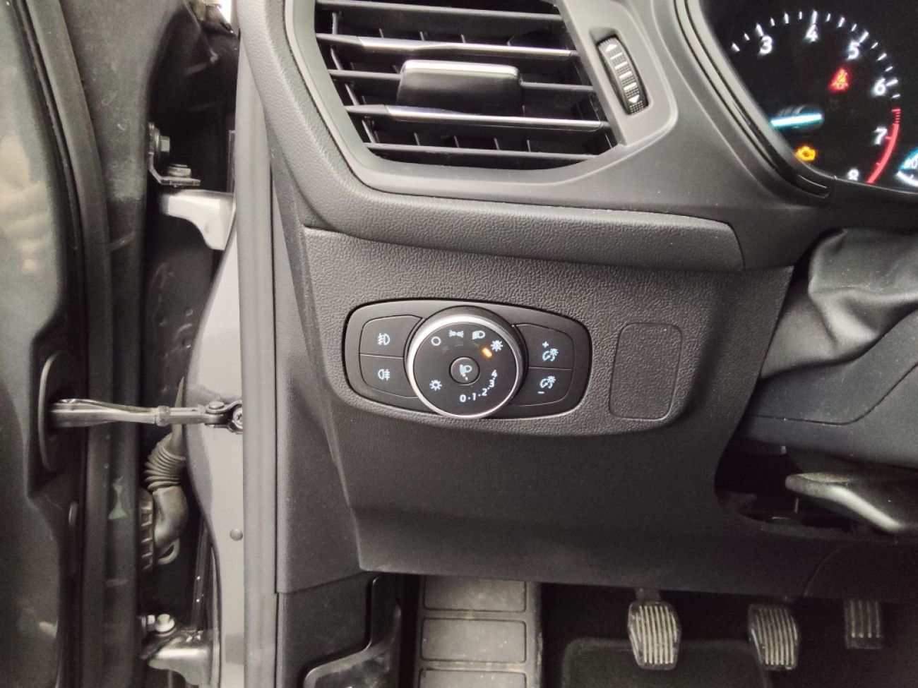 Mandataire Ford Focus 1.0 ECOBOOST 125st line