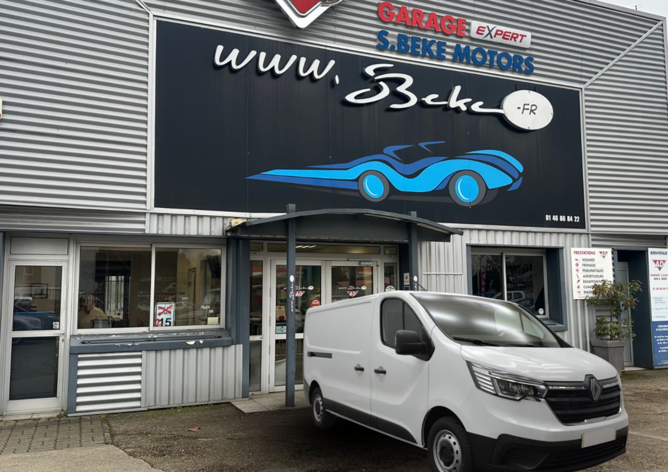 Mandataire RENAULT TRAFIC CABINE APPROFONDIE CA BLUE DCI 130 L2H1 3T GSR2 ADVANCE