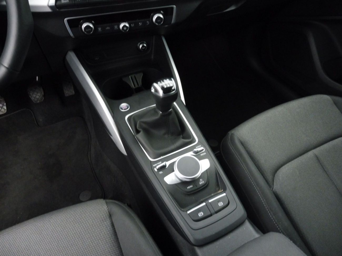 Mandataire AUDI Q2 30 TDI 116CH PACK S LINE EXTERIEUR