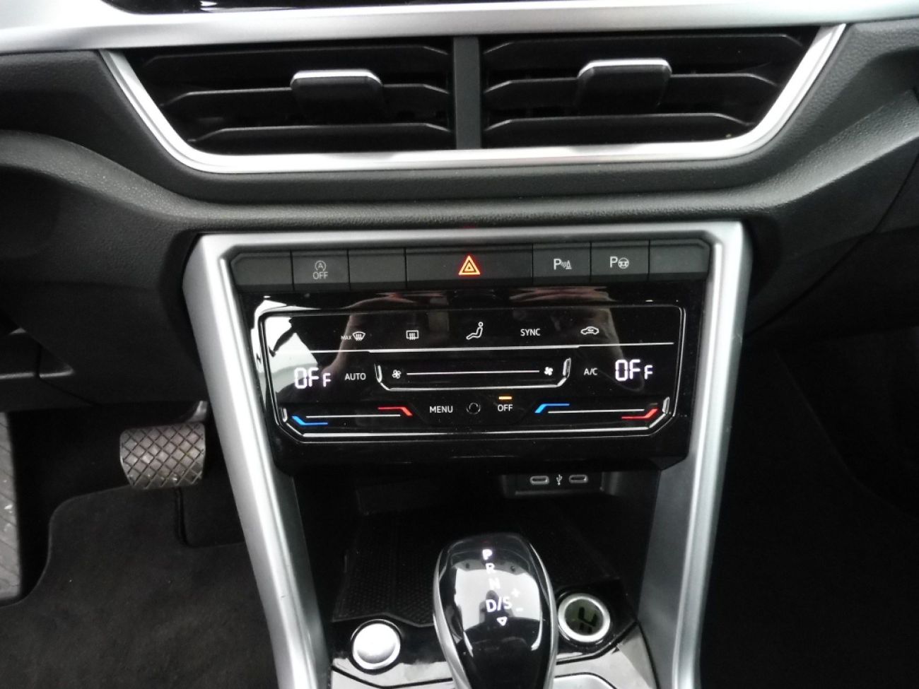 Mandataire VOLKSWAGEN T-Roc Cabriolet 1.5 TSI 150 DSGstyle