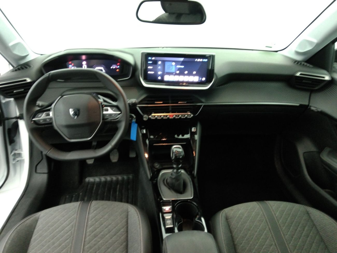 Mandataire PEUGEOT 208 1.2 100CH S&S ALLURE