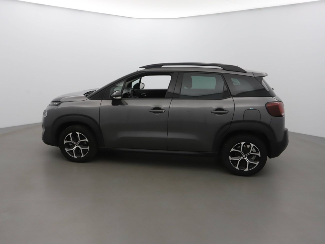Mandataire Citroën C3 AIRCROSS 1.2 PURETECH 110CH SHINE