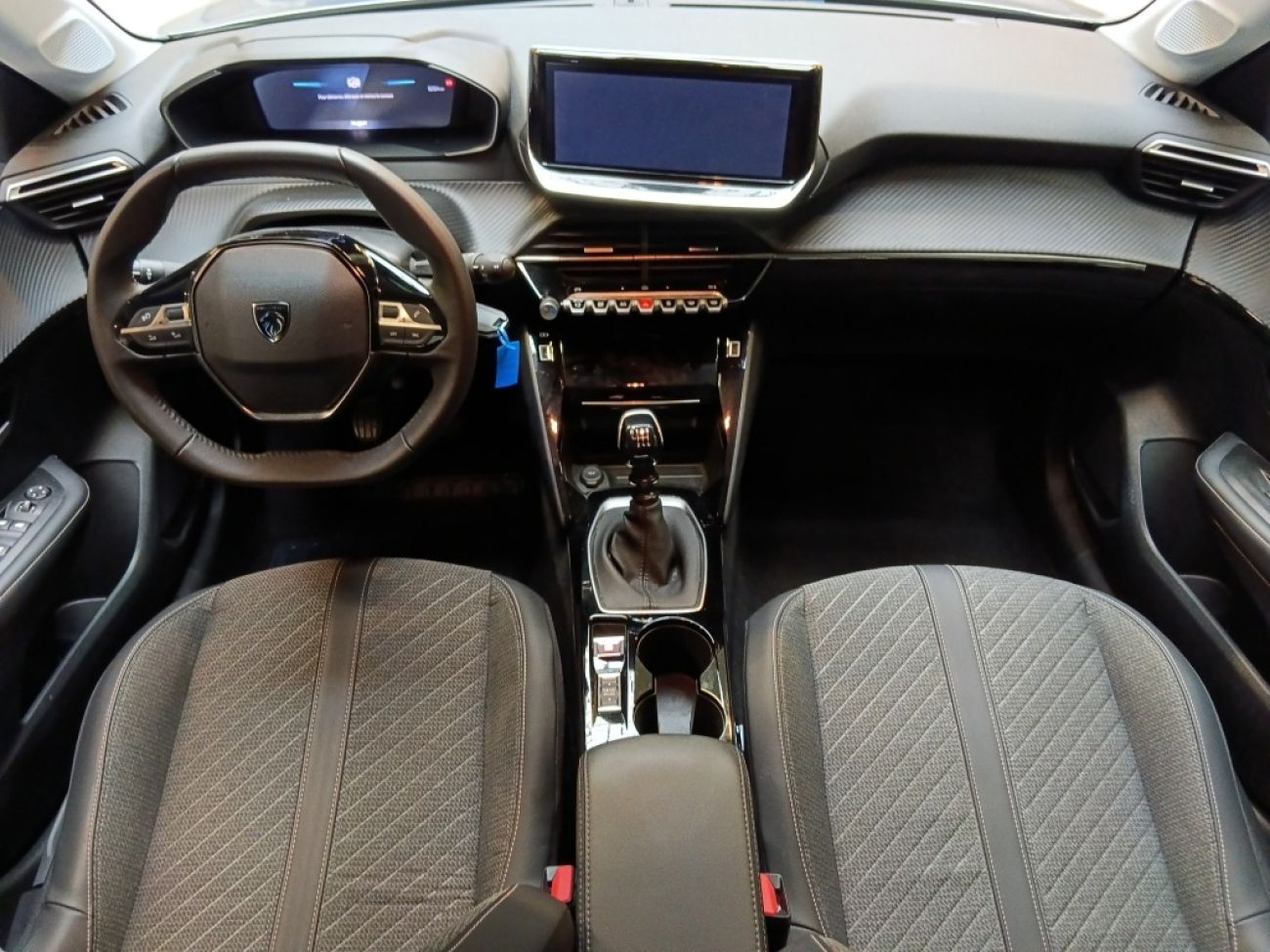 Mandataire PEUGEOT 208 1.2 100CH S&S ALLURE