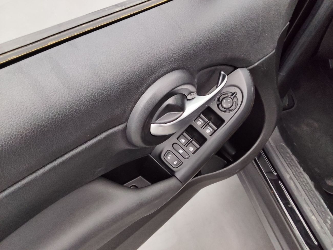 Mandataire FIAT 500X 1.5 FIREFLY TURBO 130CH S/S HYBRID PACK CONFORT DCT7