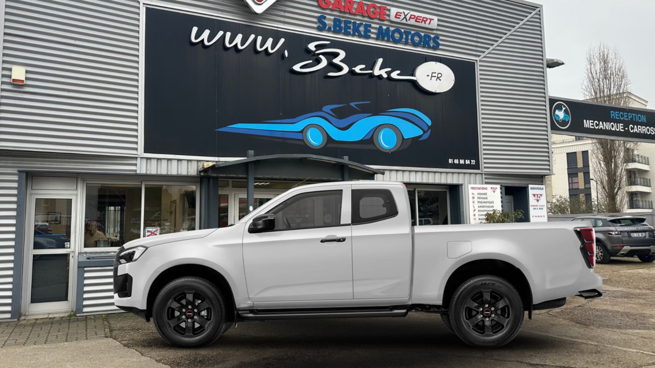 Mandataire ISUZU D-MAX SPACE N60 NITRO SPORT 4X4 A/T