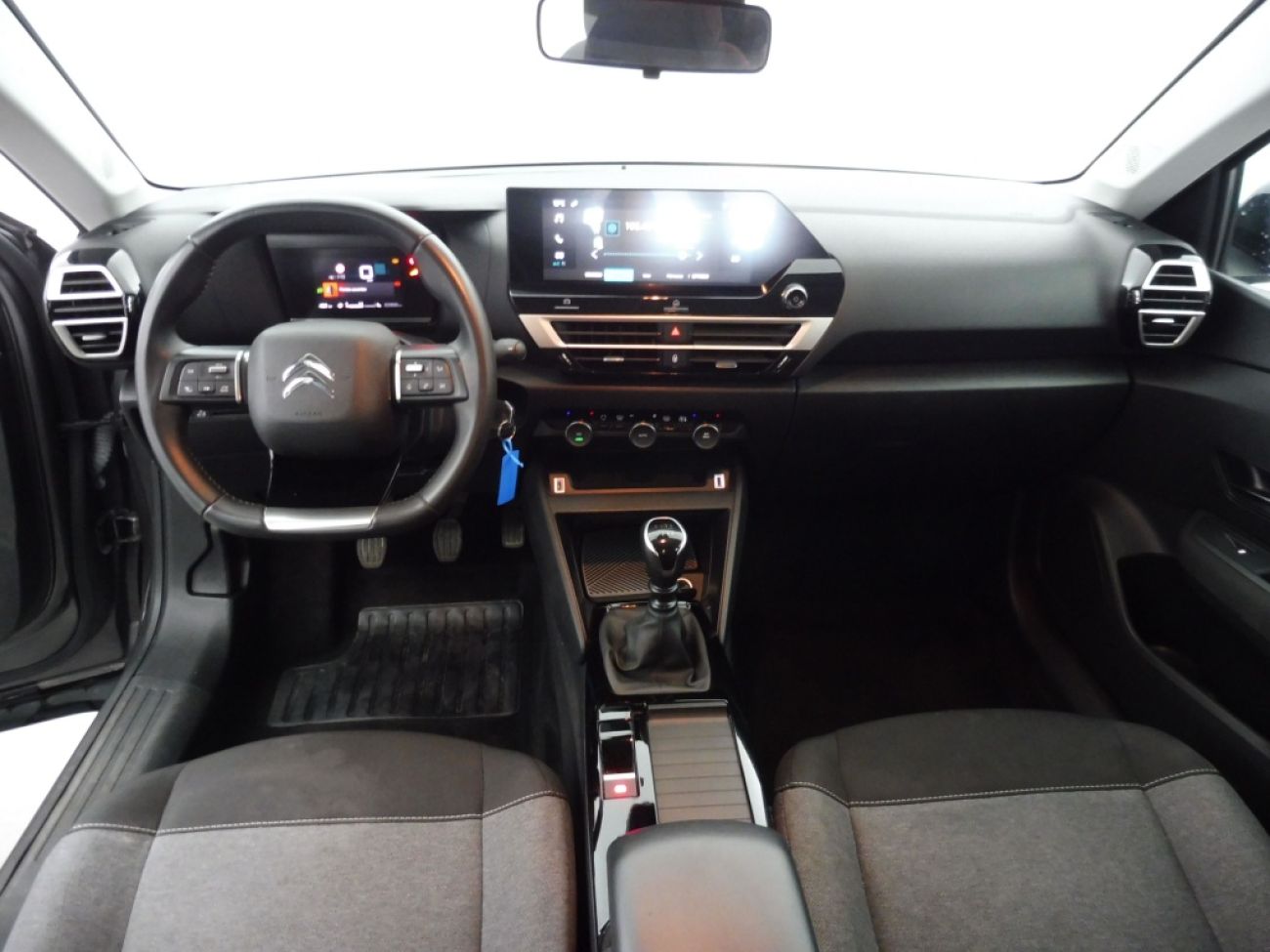 Mandataire Citroën C4 X 1.2 PURETECH 100 FEEL