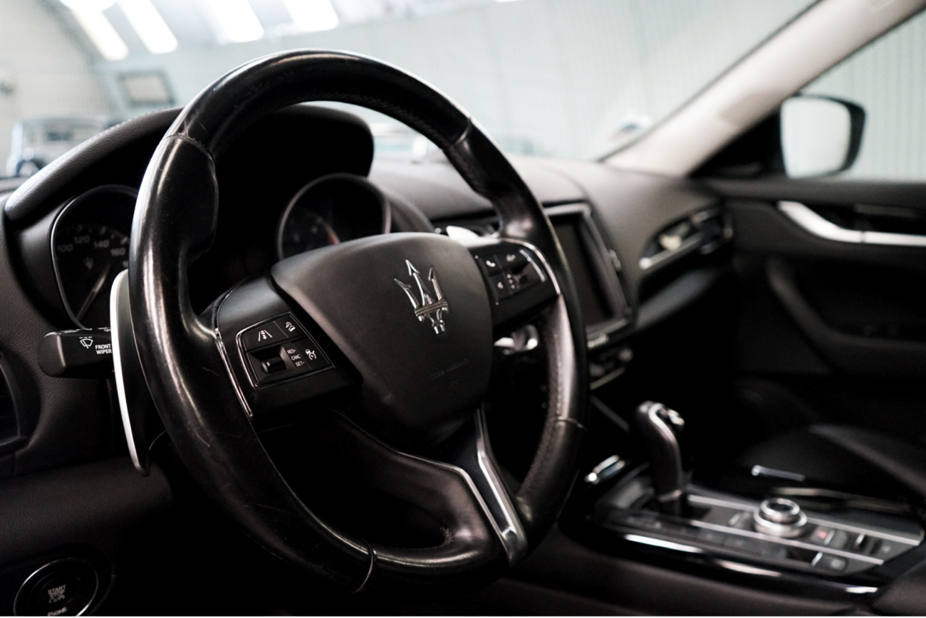 Mandataire MASERATI LEVANTE Diesel 3.0 V6 Turbo 275 JTES 19