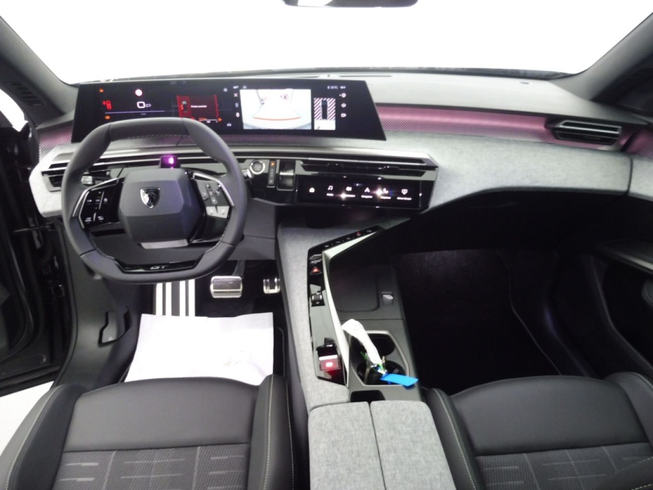 Mandataire PEUGEOT 3008 1.2 HYBRID 145CH GT E-DCS6
