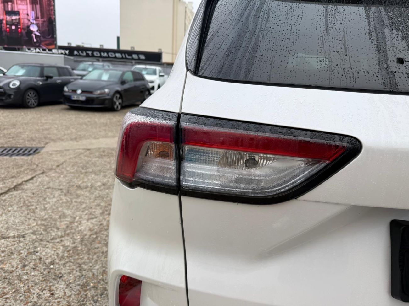 Mandataire Ford KUGA 2.5 Duratec 190 ch FlexiFuel FHEV E85 Powershift Vignale