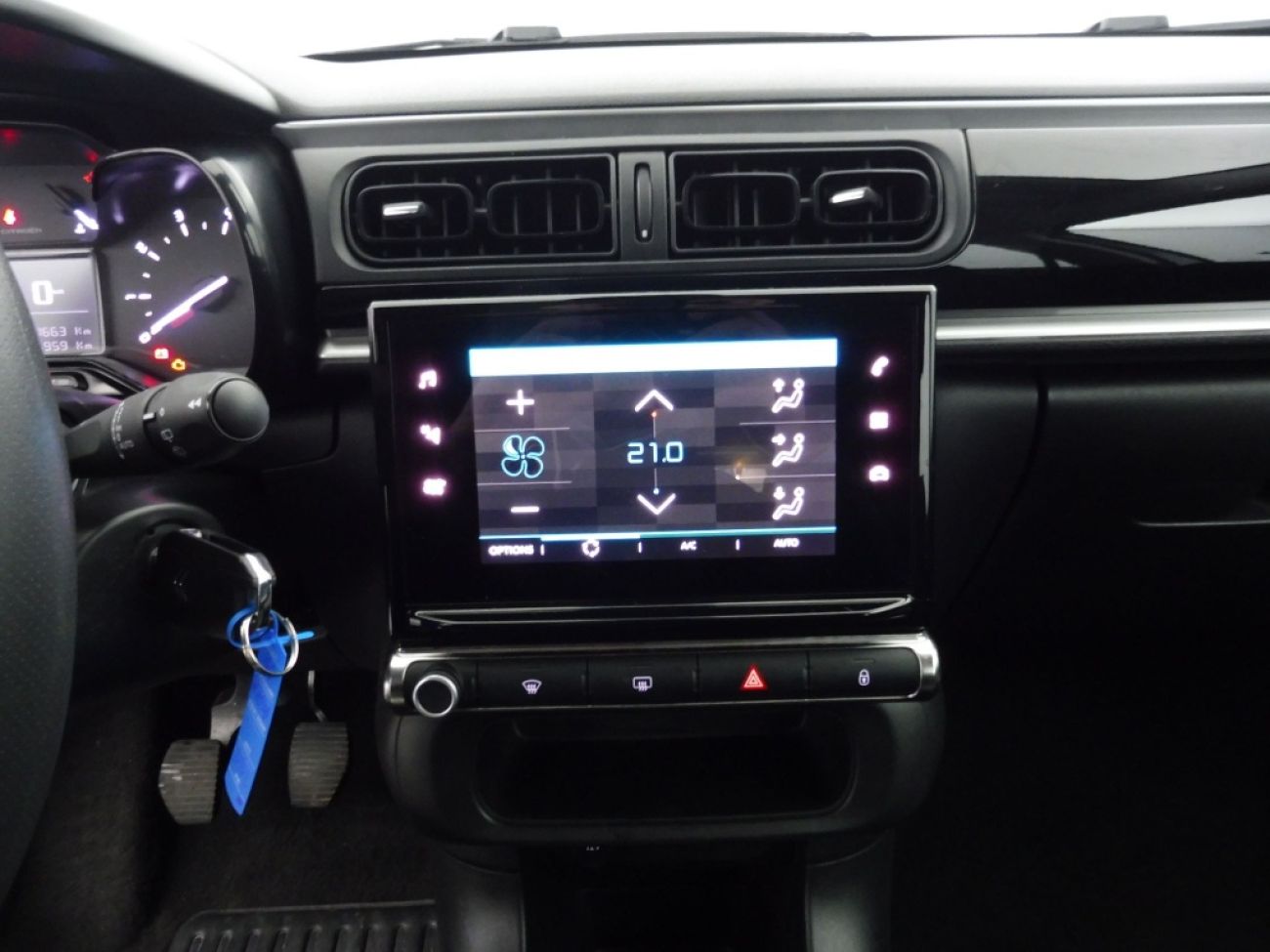 Mandataire Citroën C3 1.5 BLUEHDI 100CH S&S PLUS