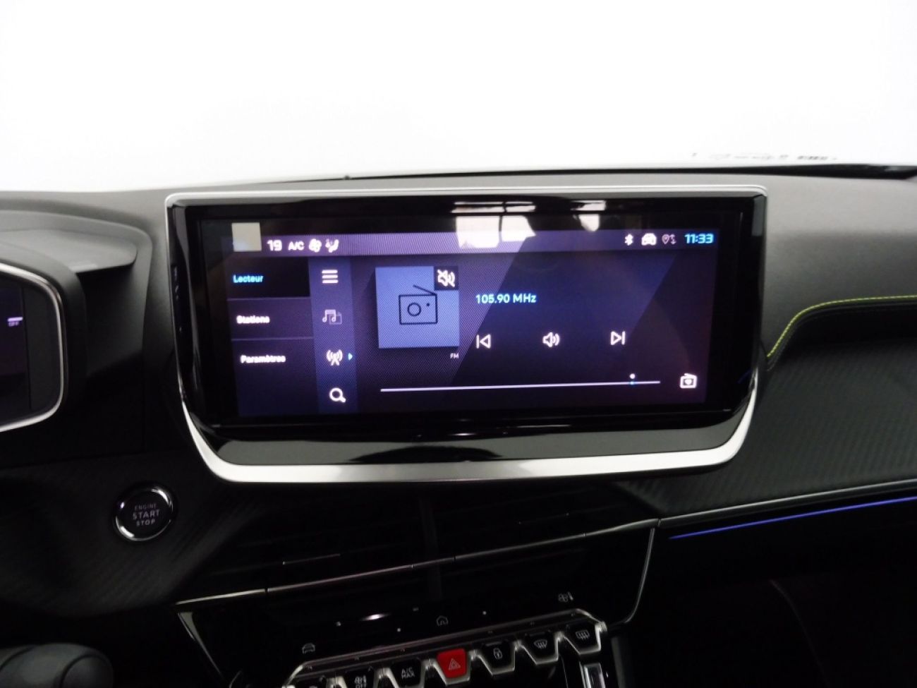 Mandataire PEUGEOT 2008 1.2 HYBRID 136CH GT E-DCS6