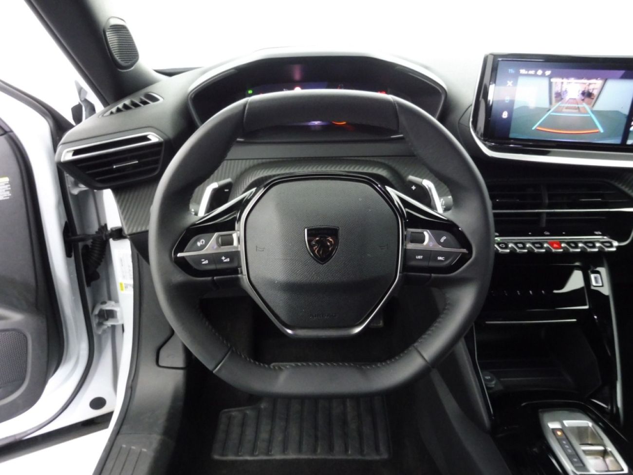 Mandataire PEUGEOT 2008 1.2 PURETECH 130CH S&S ALLURE EAT8