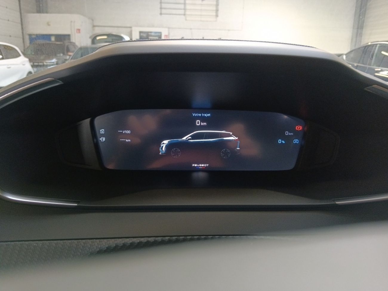 Mandataire PEUGEOT 2008 1.2 HYBRID 145CH ALLURE E-DCS6