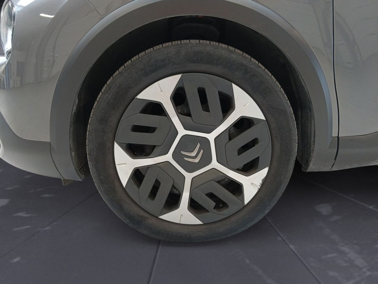 Mandataire Citroën C4 X 1.2 PURETECH 100 FEEL
