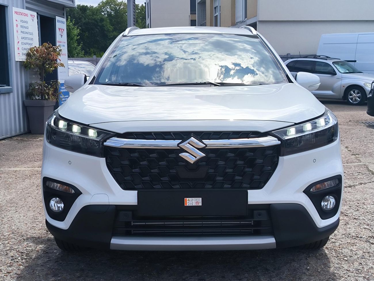 Mandataire SUZUKI S-CROSS PRIVILEGE 1.4 Boosterjet Hybrid BVM6