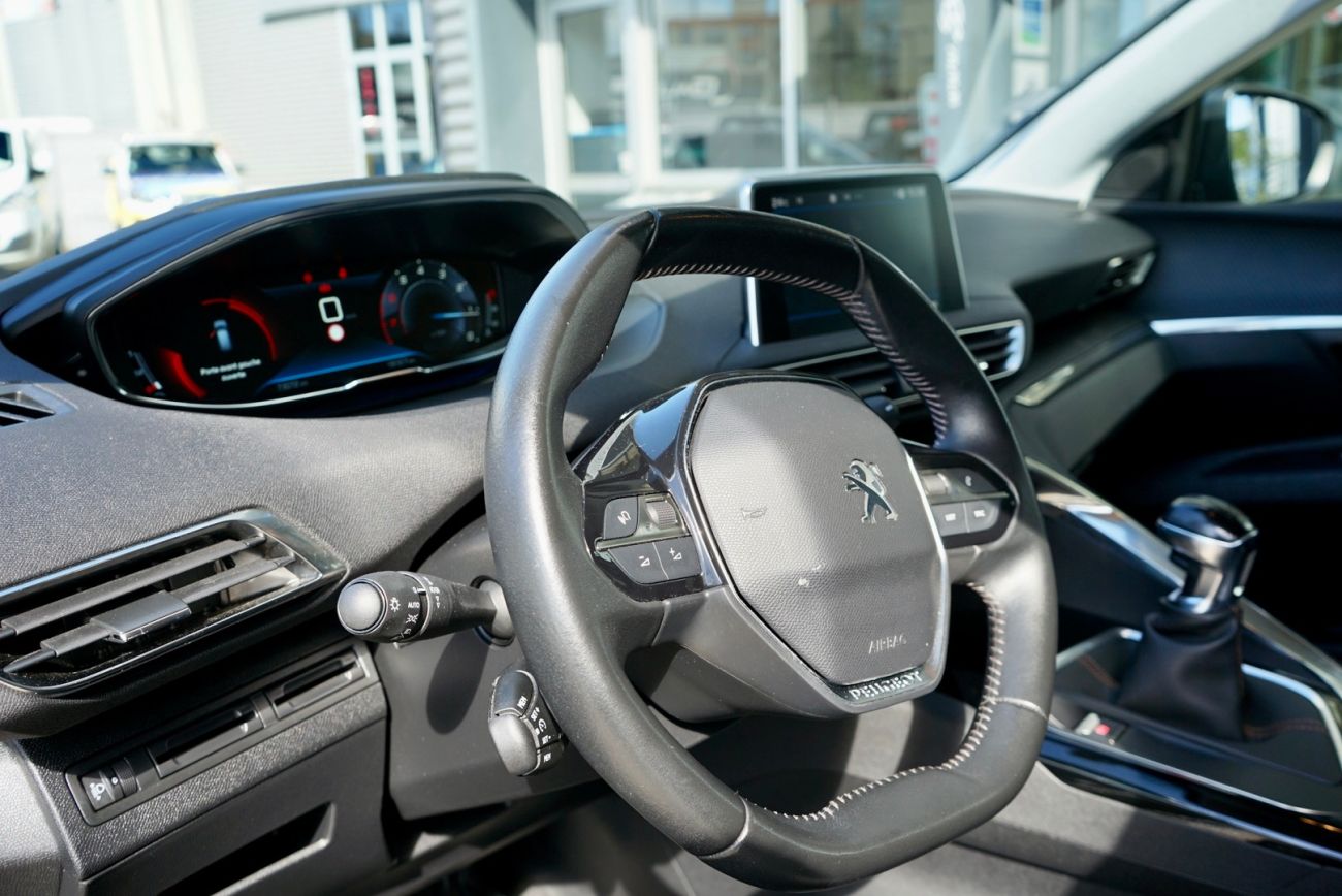 Mandataire PEUGEOT 3008 Puretech 130ch S&S BVM6 Active RADAR AVANT & ARRIERE / ENTRETIEN PEUGEOT