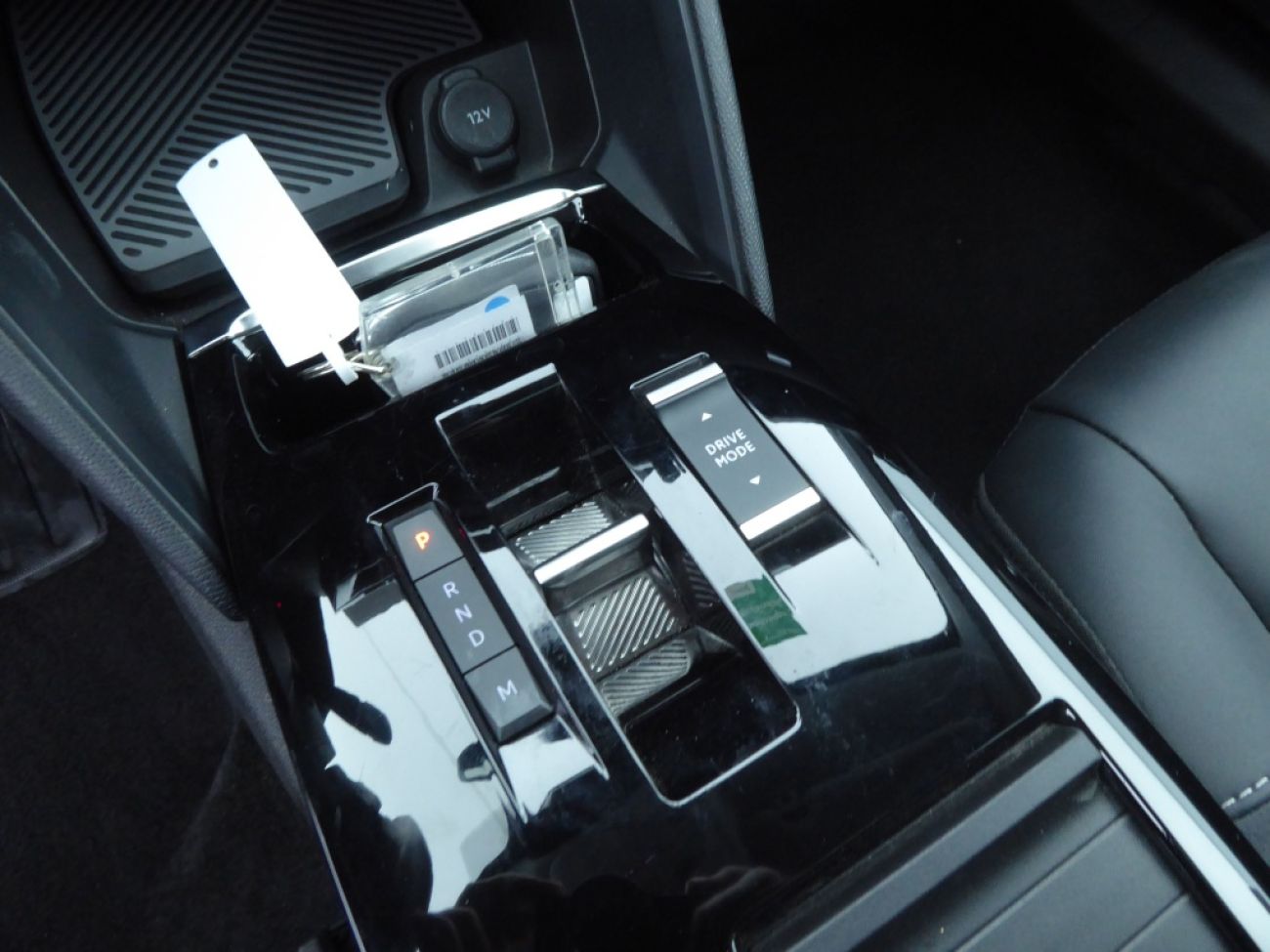 Mandataire Citroën C4 X BLUEHDI 130CH S&S SHINE EAT8