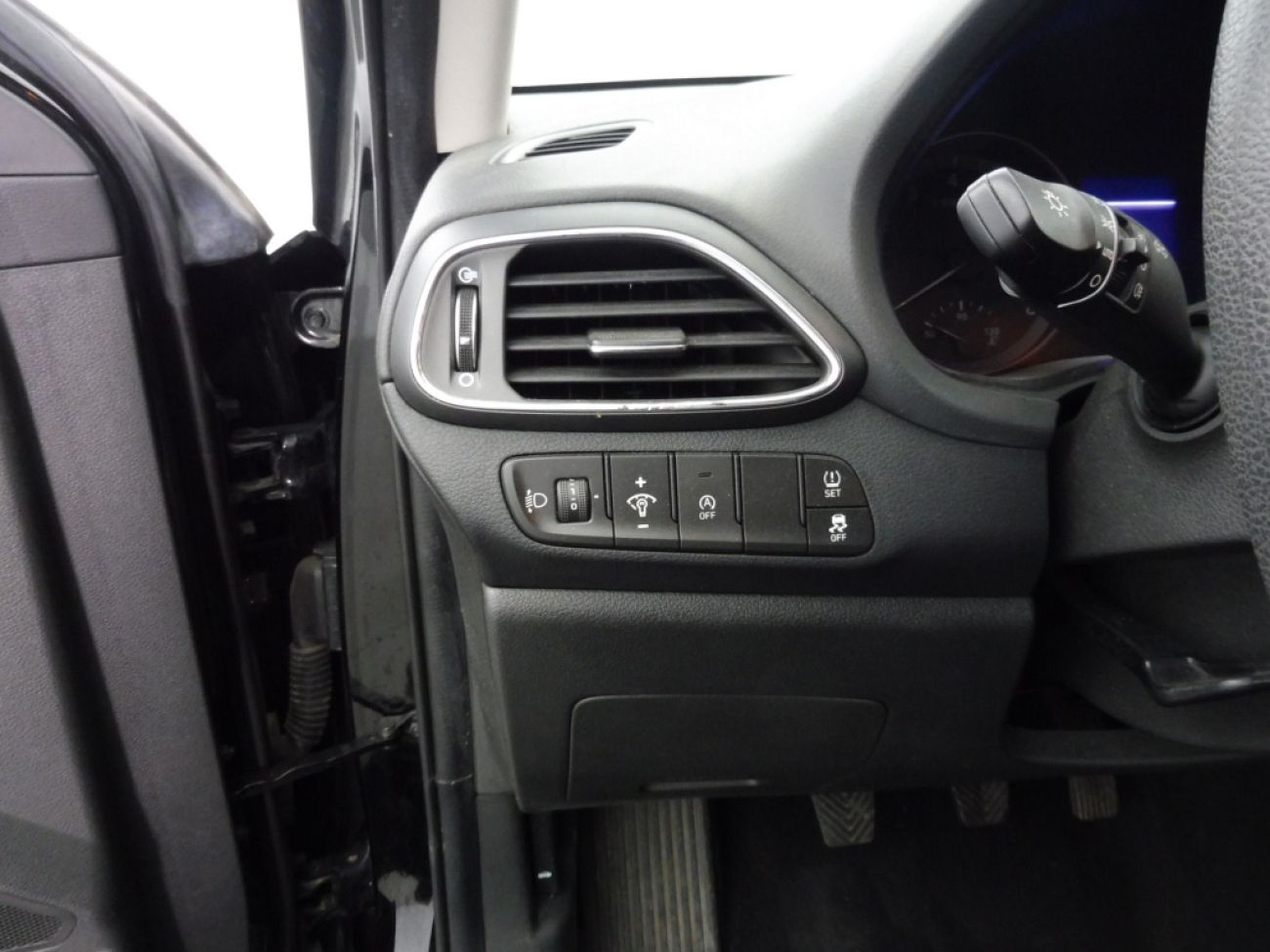 Mandataire Hyundai i30 1.5 DPI 110 CH
