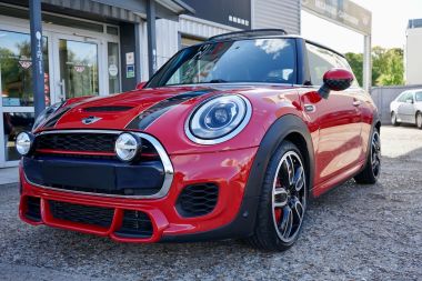MINI HATCH 3 PORTES F56 231 ch John Cooper Works BVA6 Finition JCW Exclusive Design