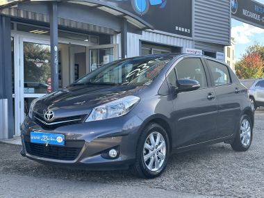 TOYOTA YARIS 100 VVT-i Lounge CVT / CAMERA DE RECUL / GPS / BOITE AUTOMATIQUE